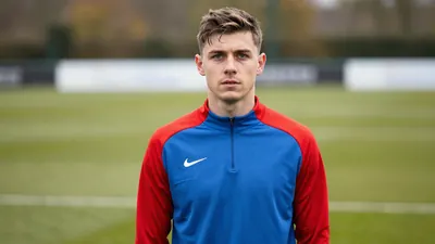 Queens Park Rangers strengthen their defense with the signing of young defender Alfie Gilchrist, who has previously...